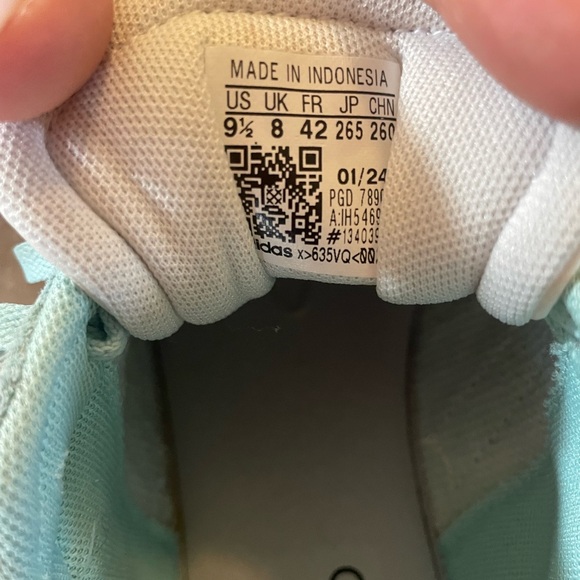 Adidas Breaknet Suede Size 9.5 - Picture 4 of 4